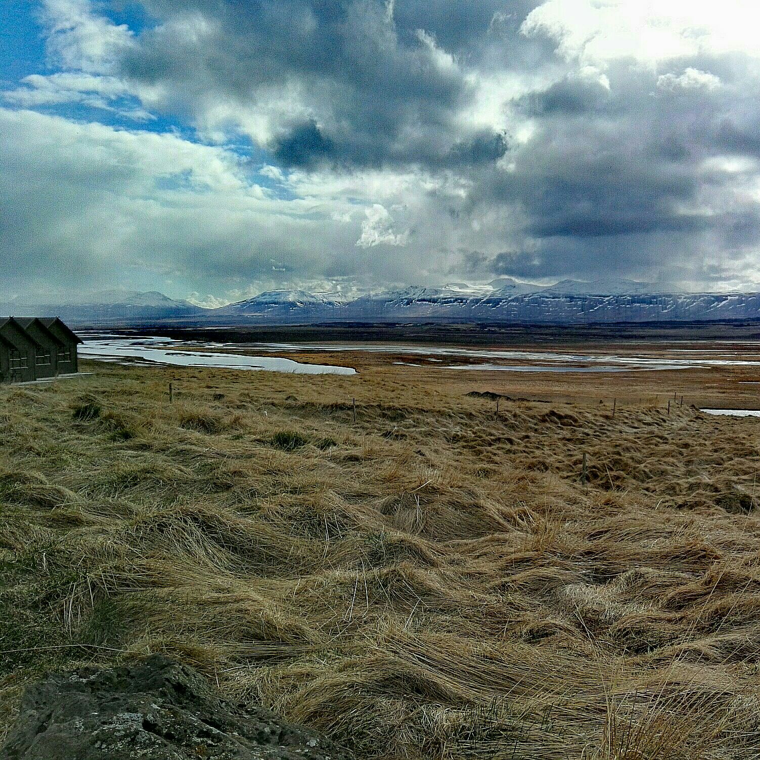 冰岛的东山谷
