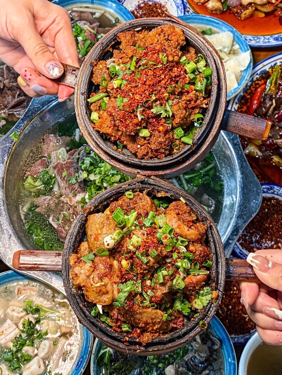 冯四孃跷脚牛肉·非遗(乐山肖坝店)