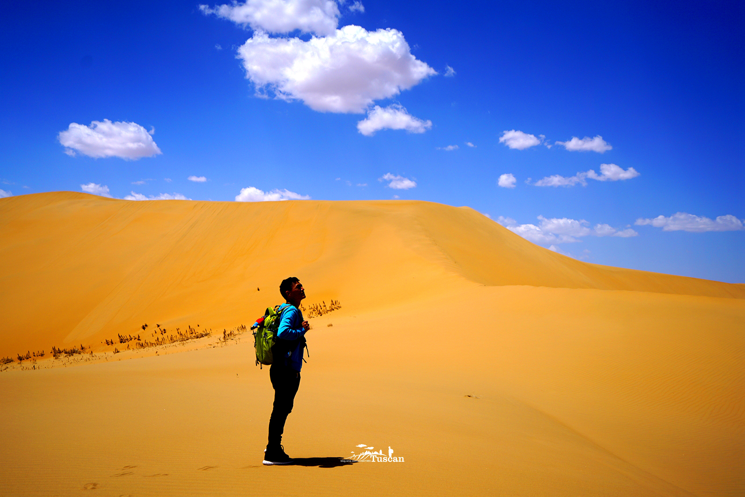 库布齐沙漠，听沙粒的歌唱