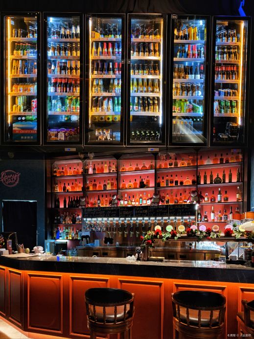 巢·爱丁堡精酿餐吧(悦立方店)