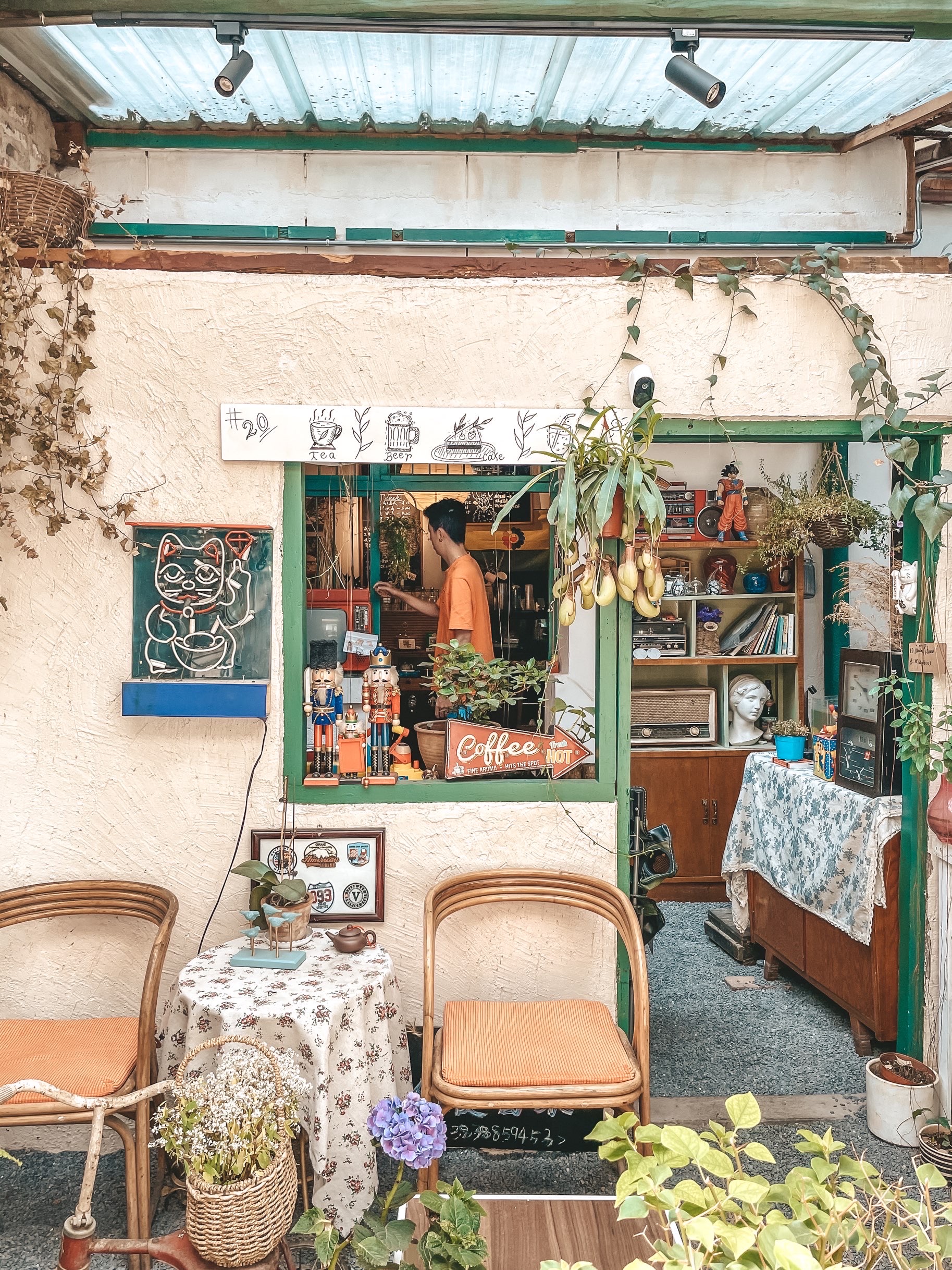 昆明探店｜隐藏在巷子里的复古怀旧的咖啡馆