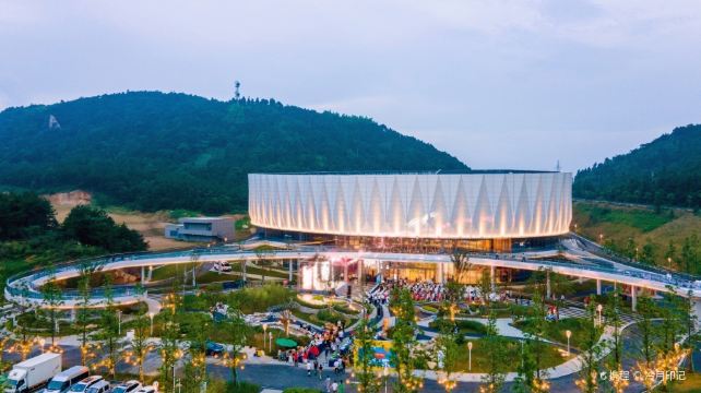 绿城天台山雪乐园