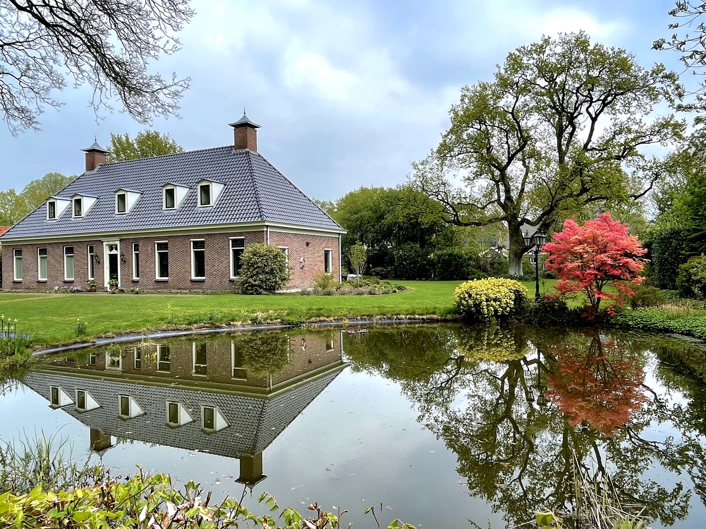 🇳🇱 Dutch farm houses are as beautiful as a fairy t