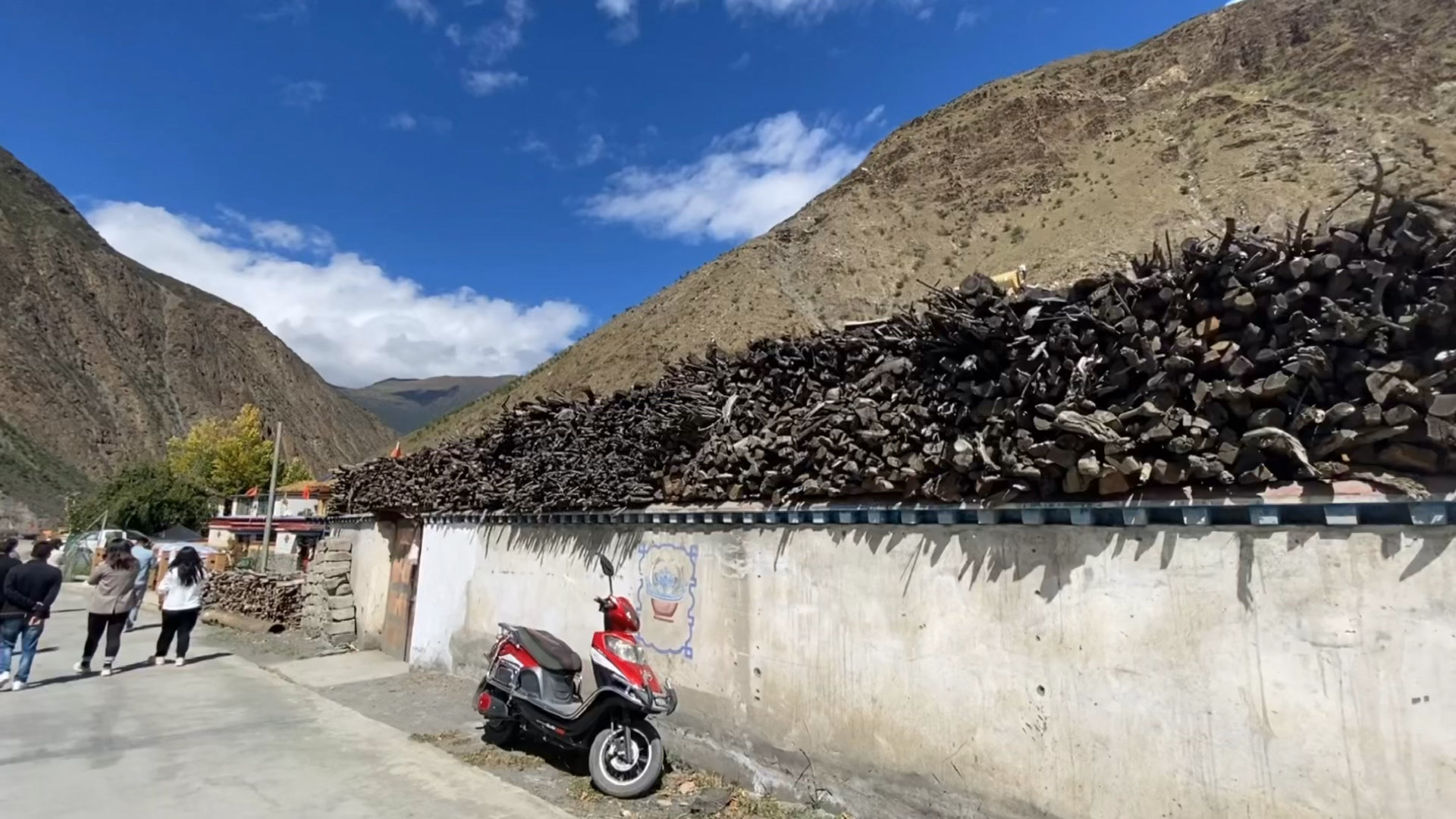 自驾西藏珞巴民俗村，看当地人的待客之道