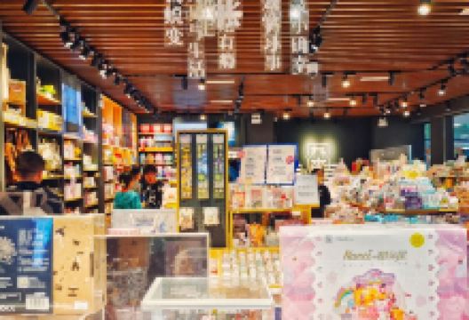 百盛购物中心(南昌店)购物图片