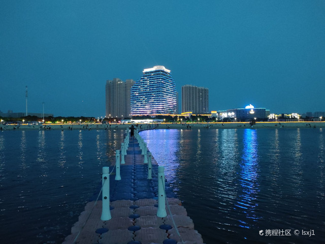 鲅鱼圈山海广场夜景