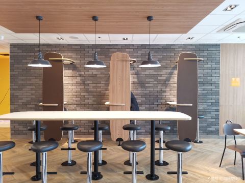 Gallery 2