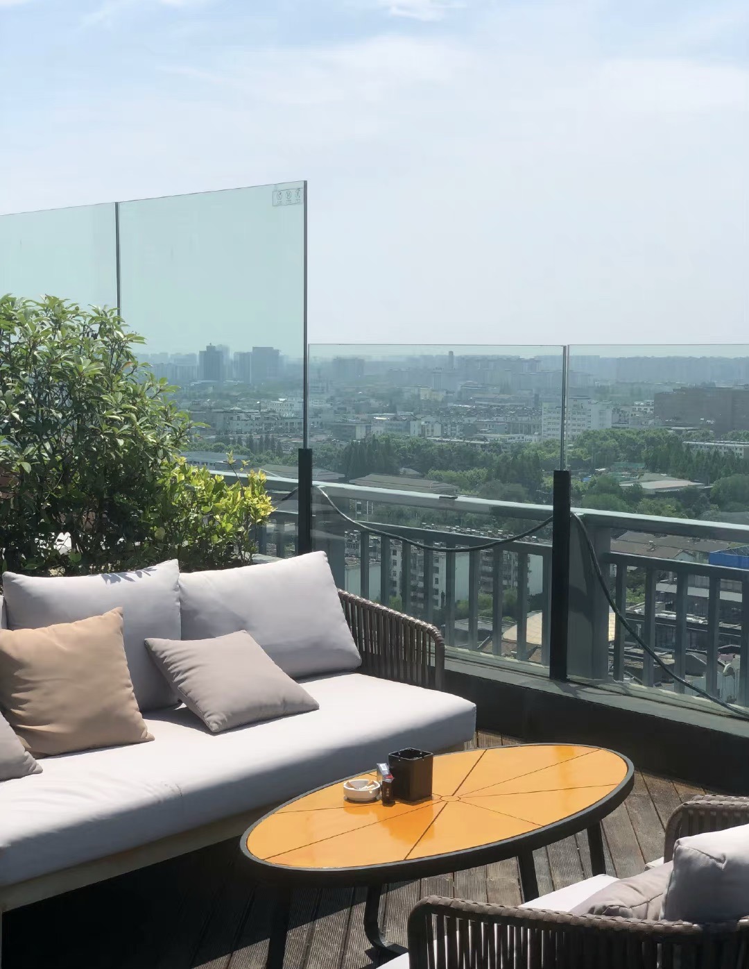 虹料理(万怡酒店19楼)