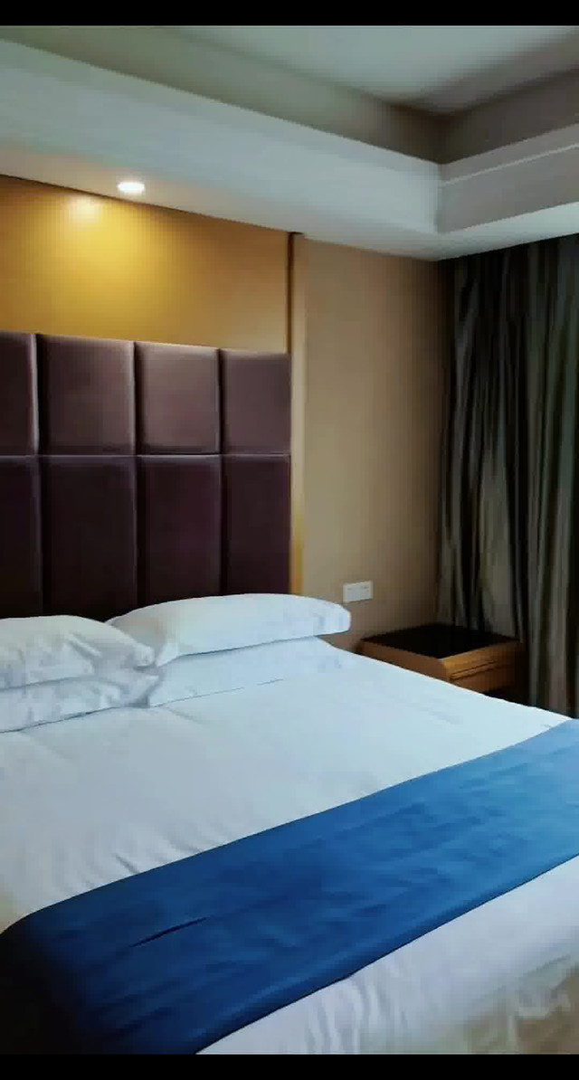 荆门海逸.丽贝酒店出游