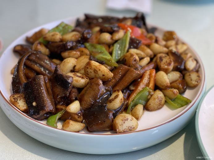 清真广聚和饭庄(平江道店)