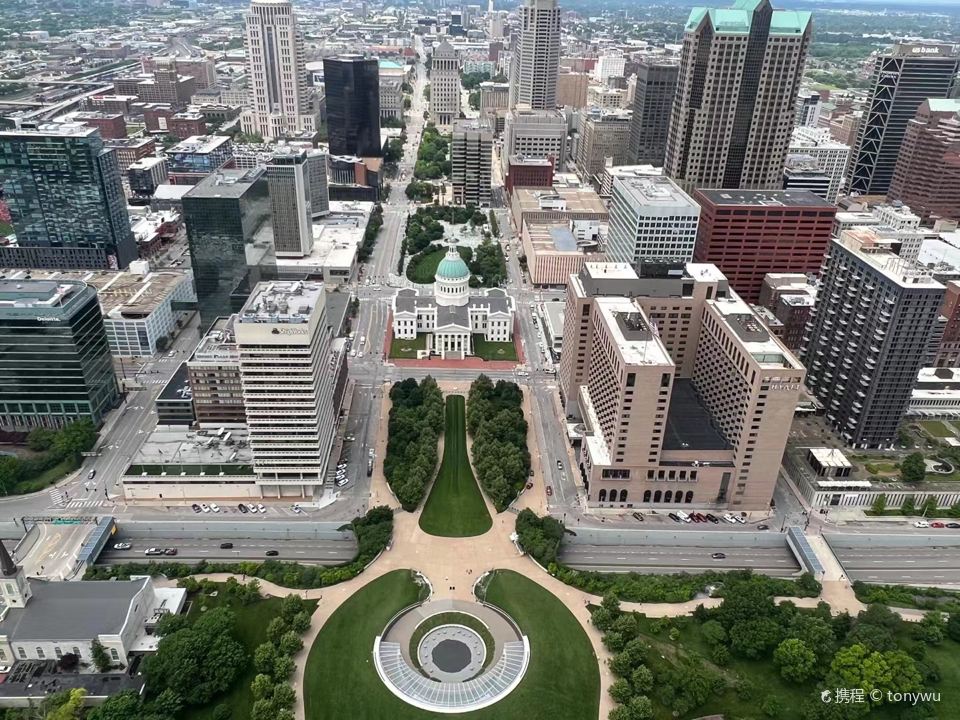 #假装在国外 圣路易斯拱门 (St. Louis Gateway Arch)頂端觀望台 #去了还想去