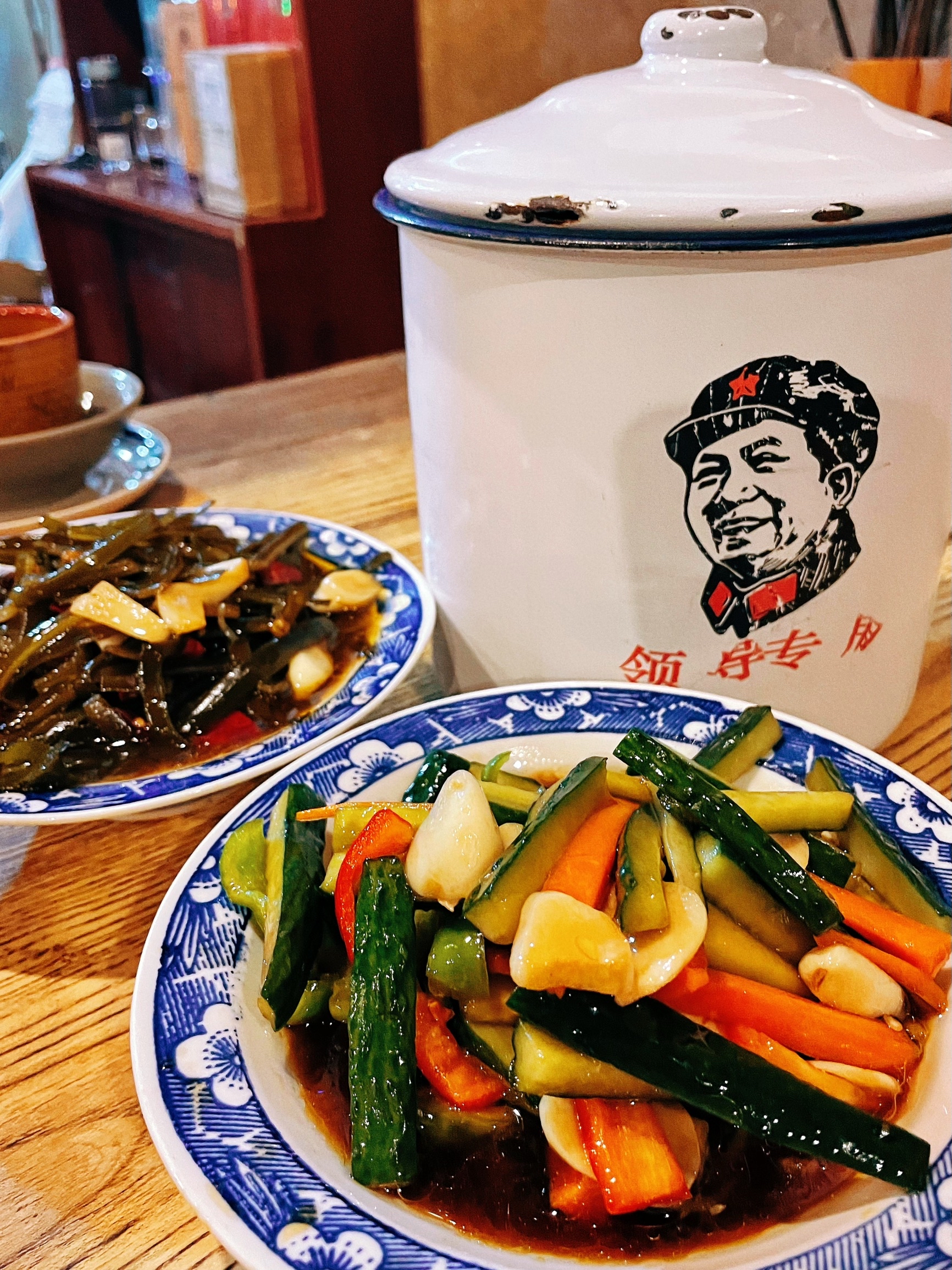 老磨坊羊汤·特色辣子鸡