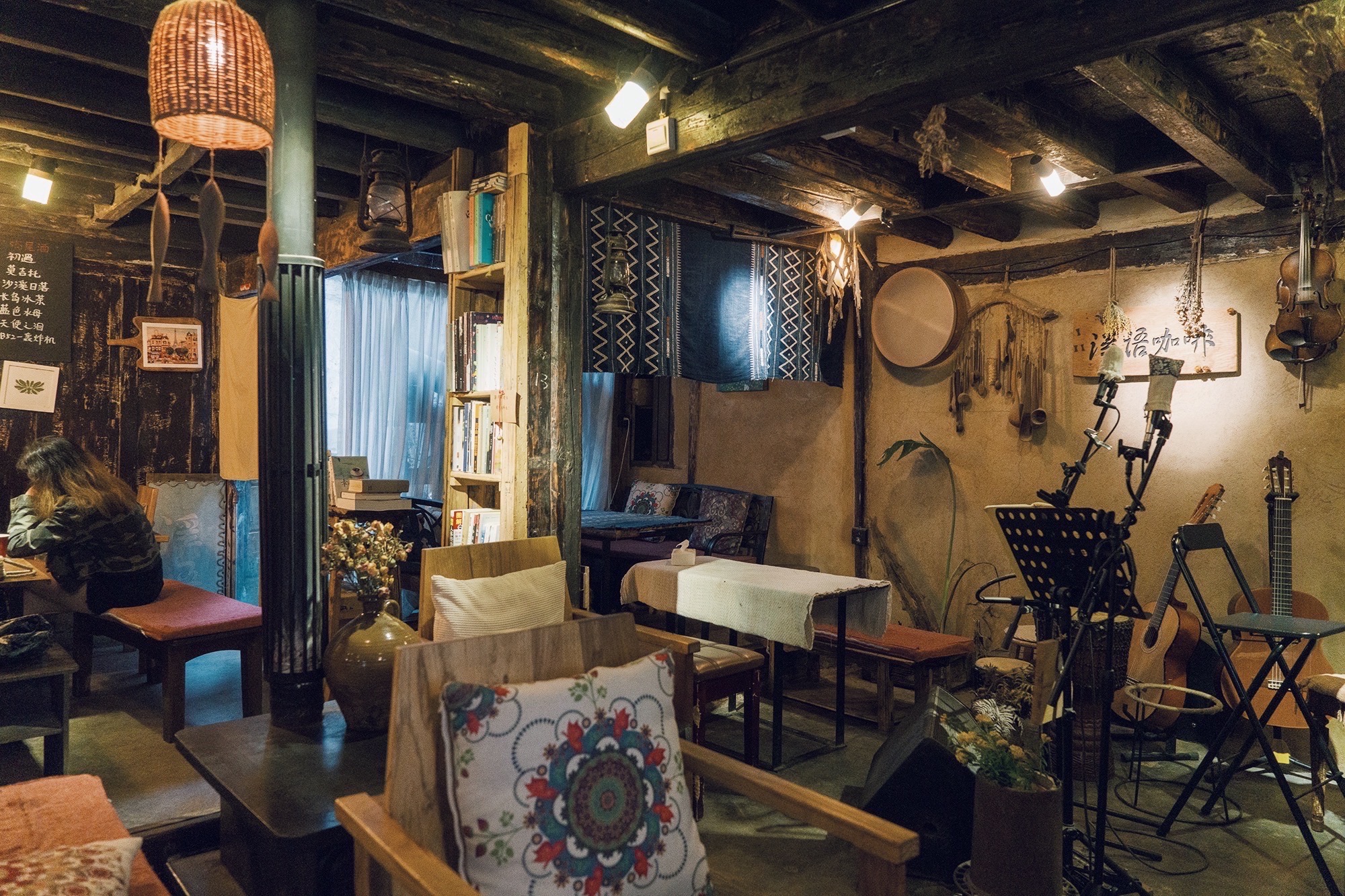 溪语咖啡(沙溪古镇店)餐厅图片