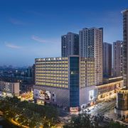 鸿途酒店(海陵坡子街凤城河景区店)