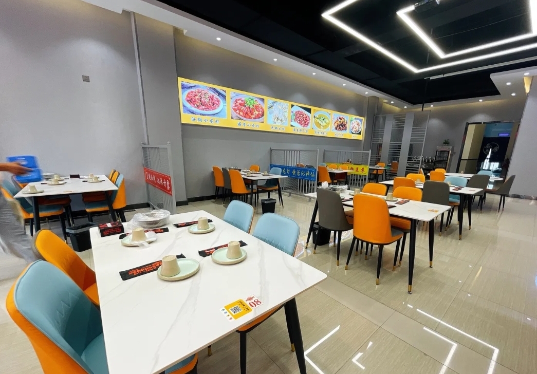 花儿宴会厅(新天地广场生活超市店)餐厅图片