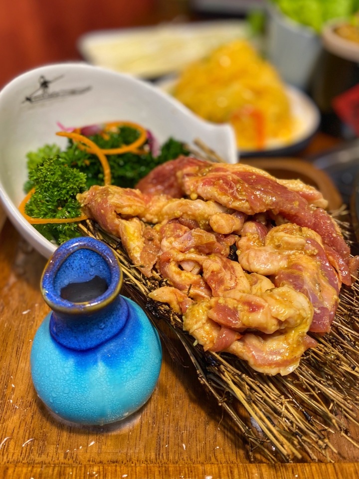 合牛炭火烤肉餐厅图片