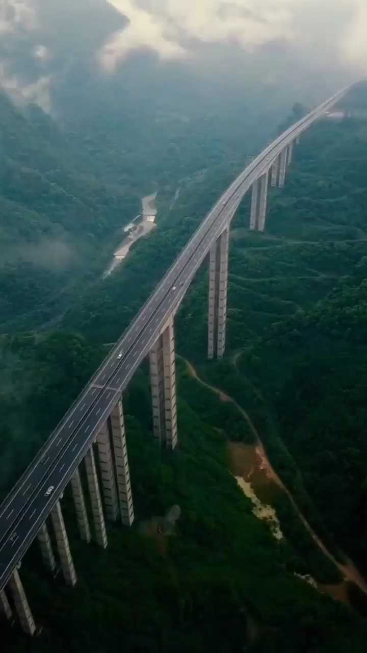 云端高速，大美中国