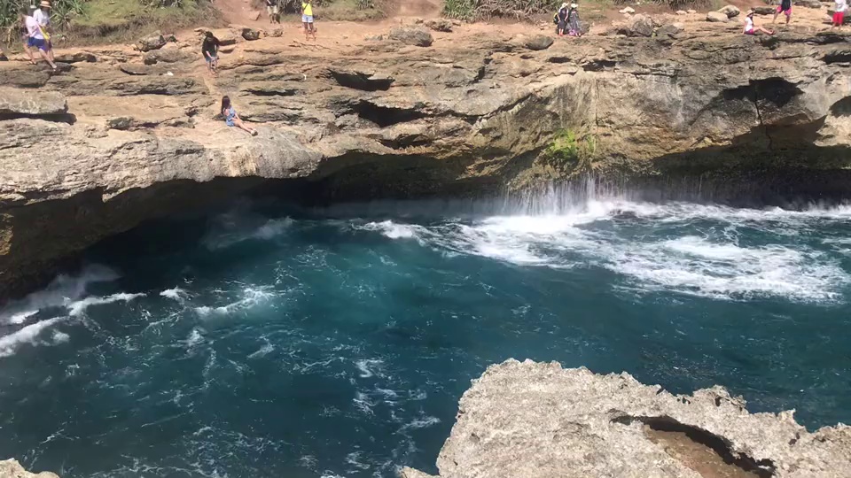 巴厘岛旅行强烈推荐打卡景点——恶魔的眼泪