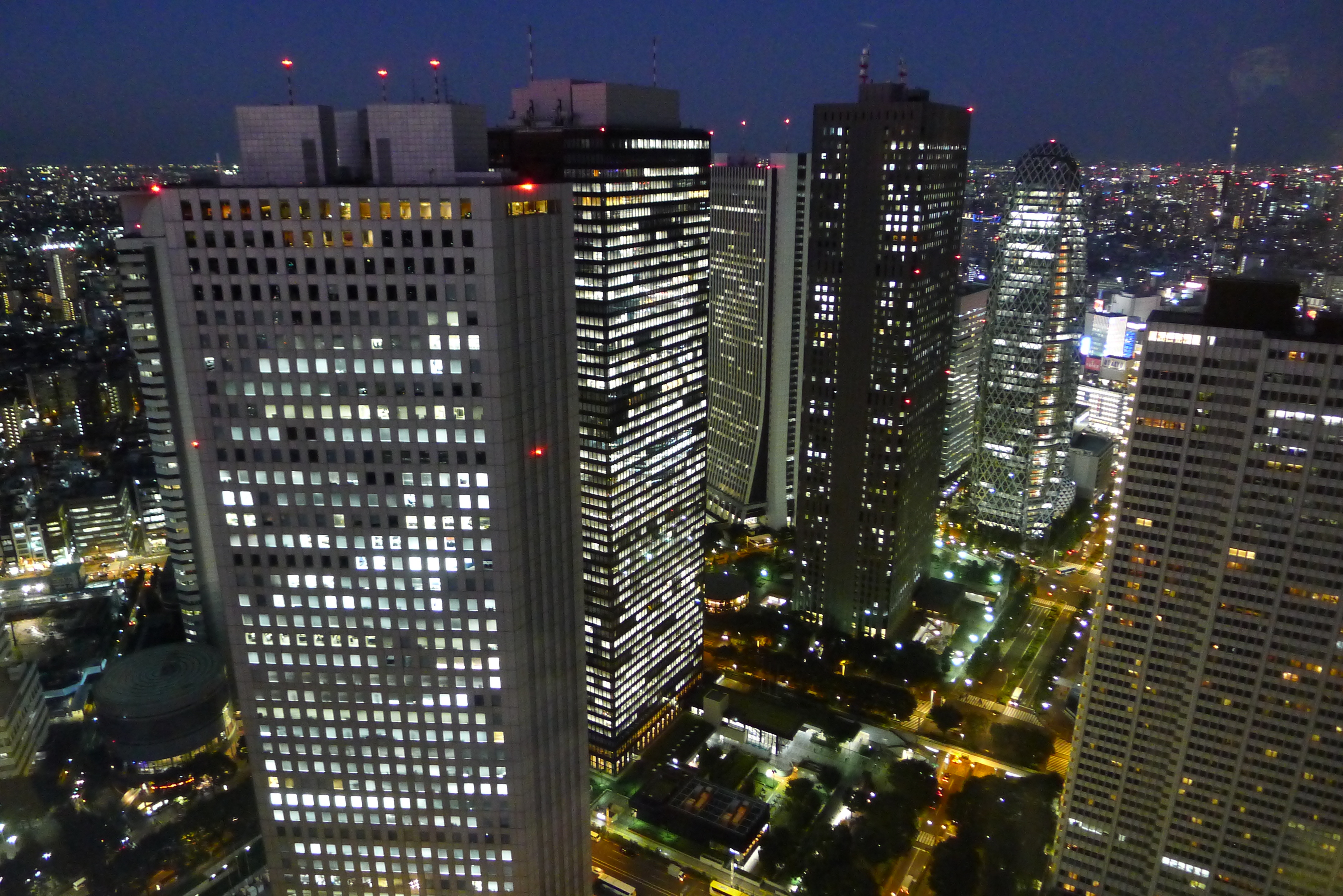 日本经济奇迹的纪念碑——新宿副都心