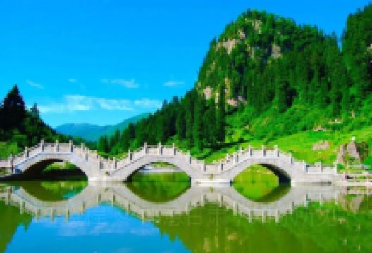 滴珠山公园景点图片