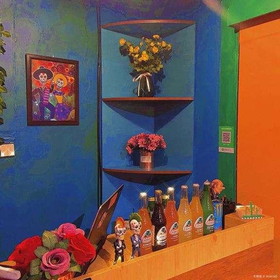Gallery 2