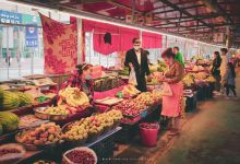 乌恰农贸市场购物图片
