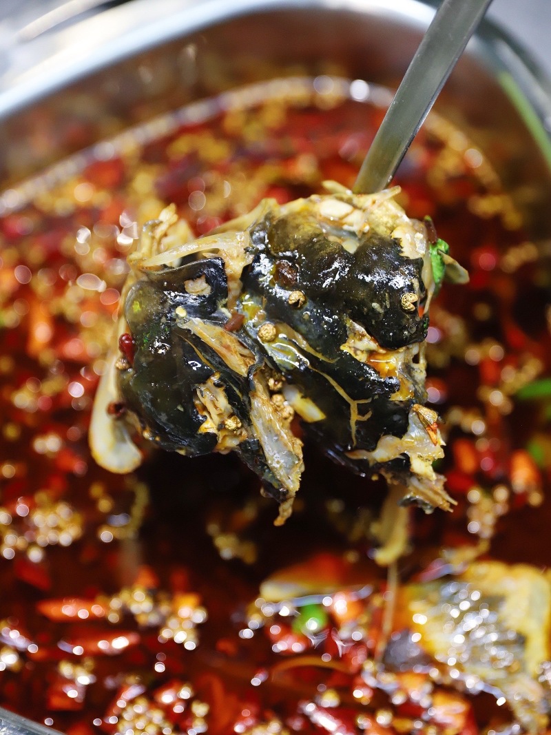 味之绝美蛙鱼头火锅(昭通一店)