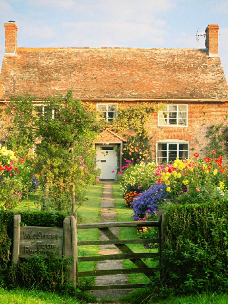 英国村舍花园:低成本却满是生活气息花园