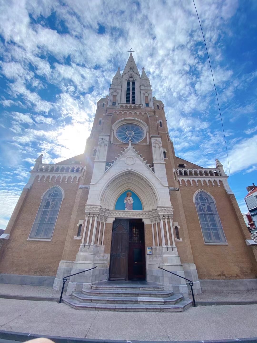 法国🇫🇷加莱基督小教堂⛪