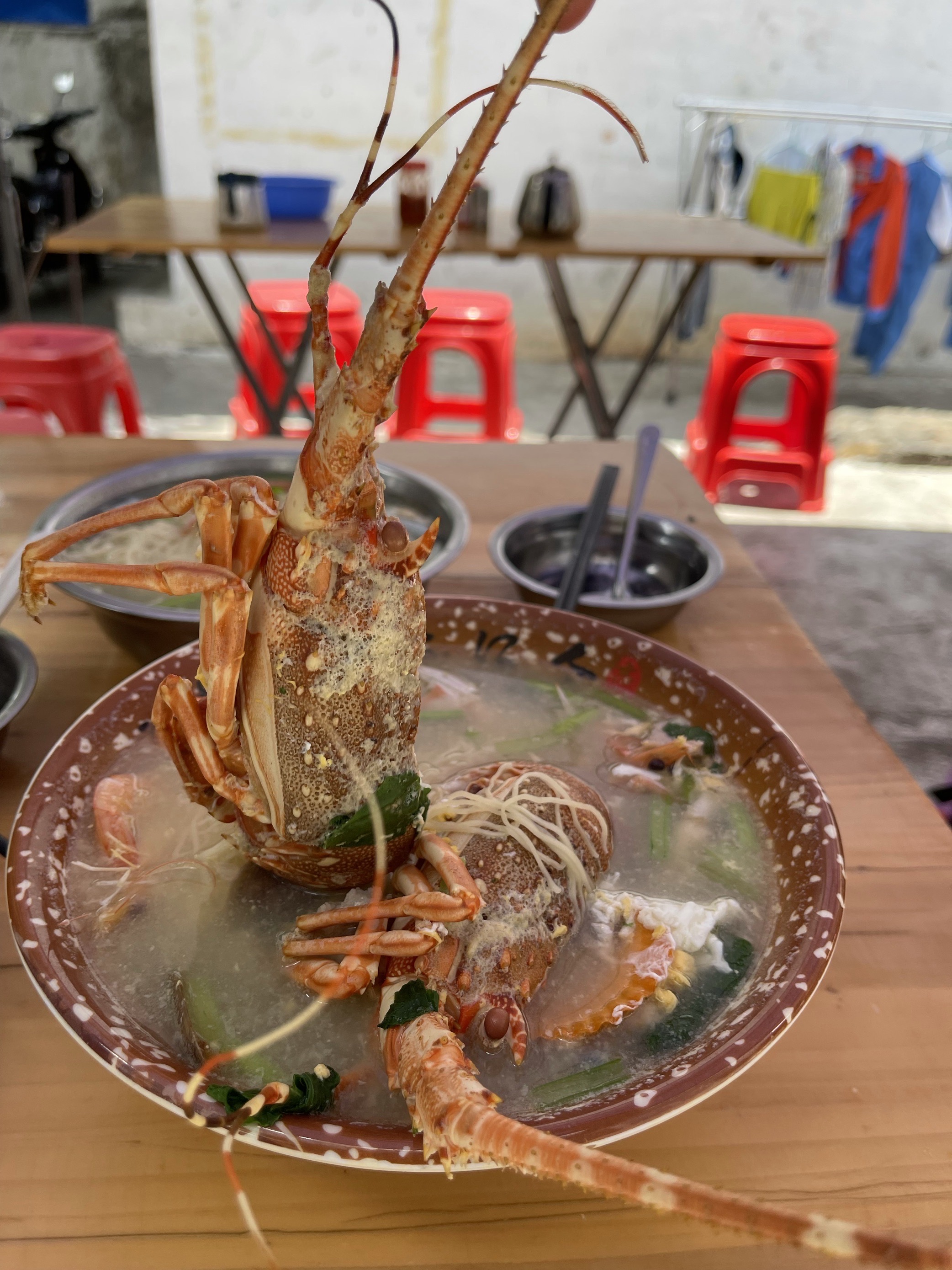 庄记食府海鲜龙虾面