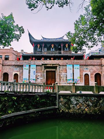 Gallery 3