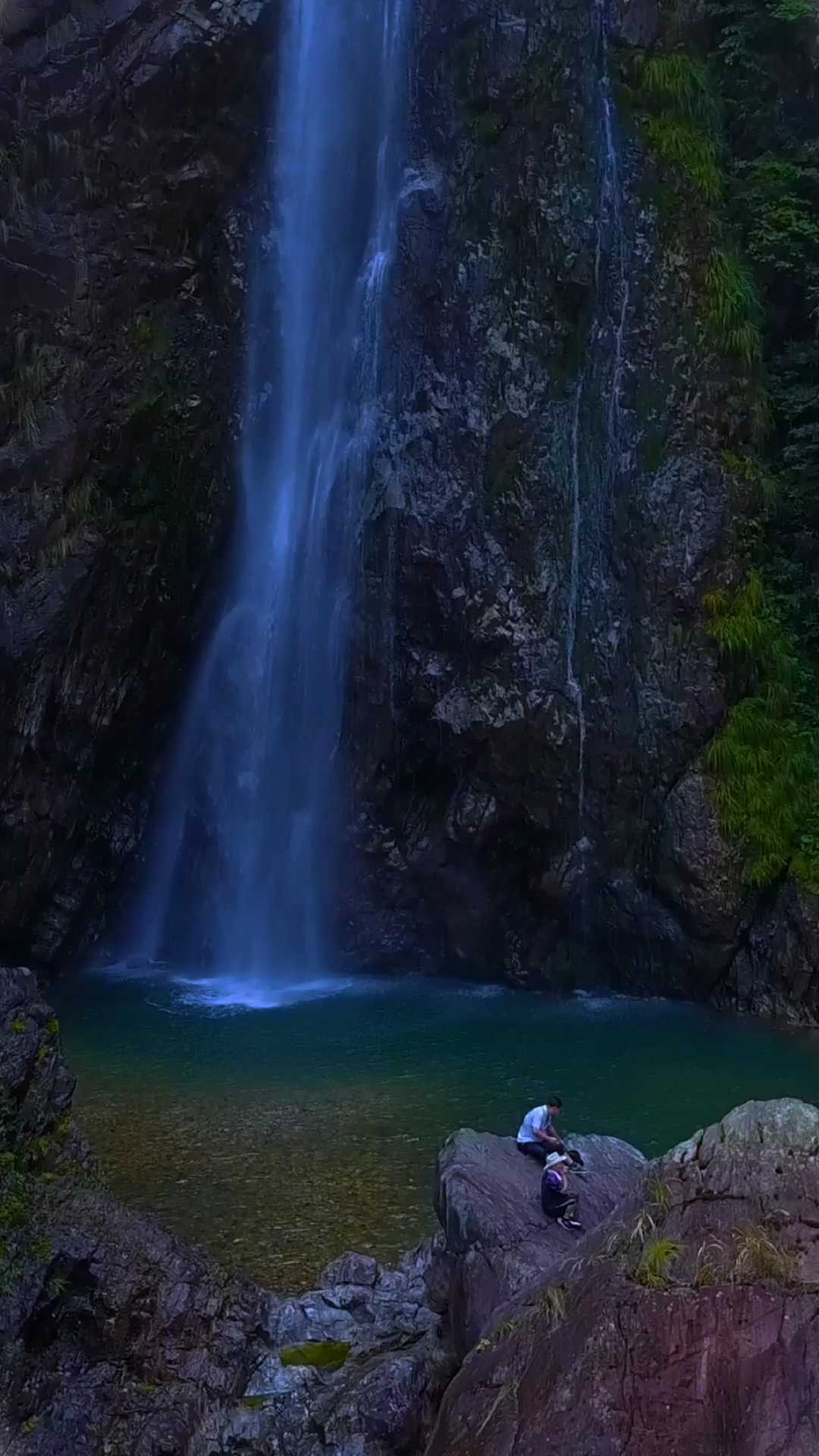 松溪县旧县乡南溪峡谷(龙凤瀑布)