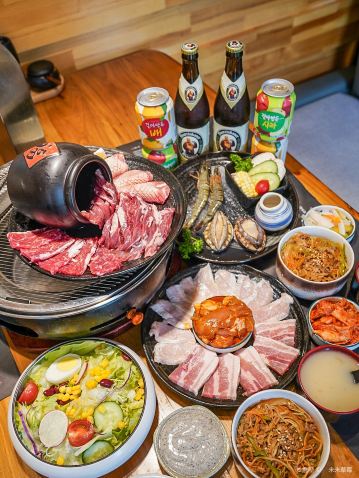 云上·黑牛炭火日式烤肉(星光大道地标店)