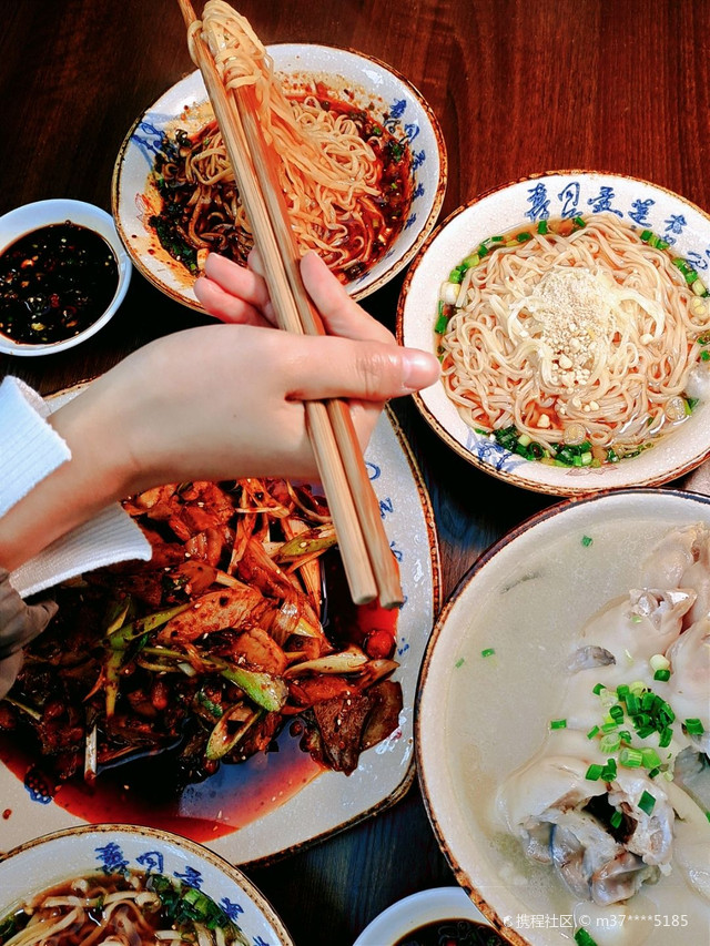 崇州美食—老崇州古镇的香气