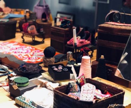 Gallery 3