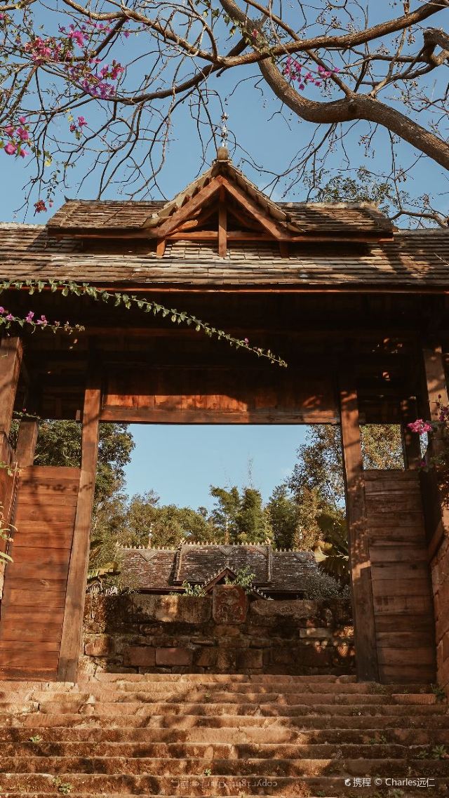 翁基布朗族老寨