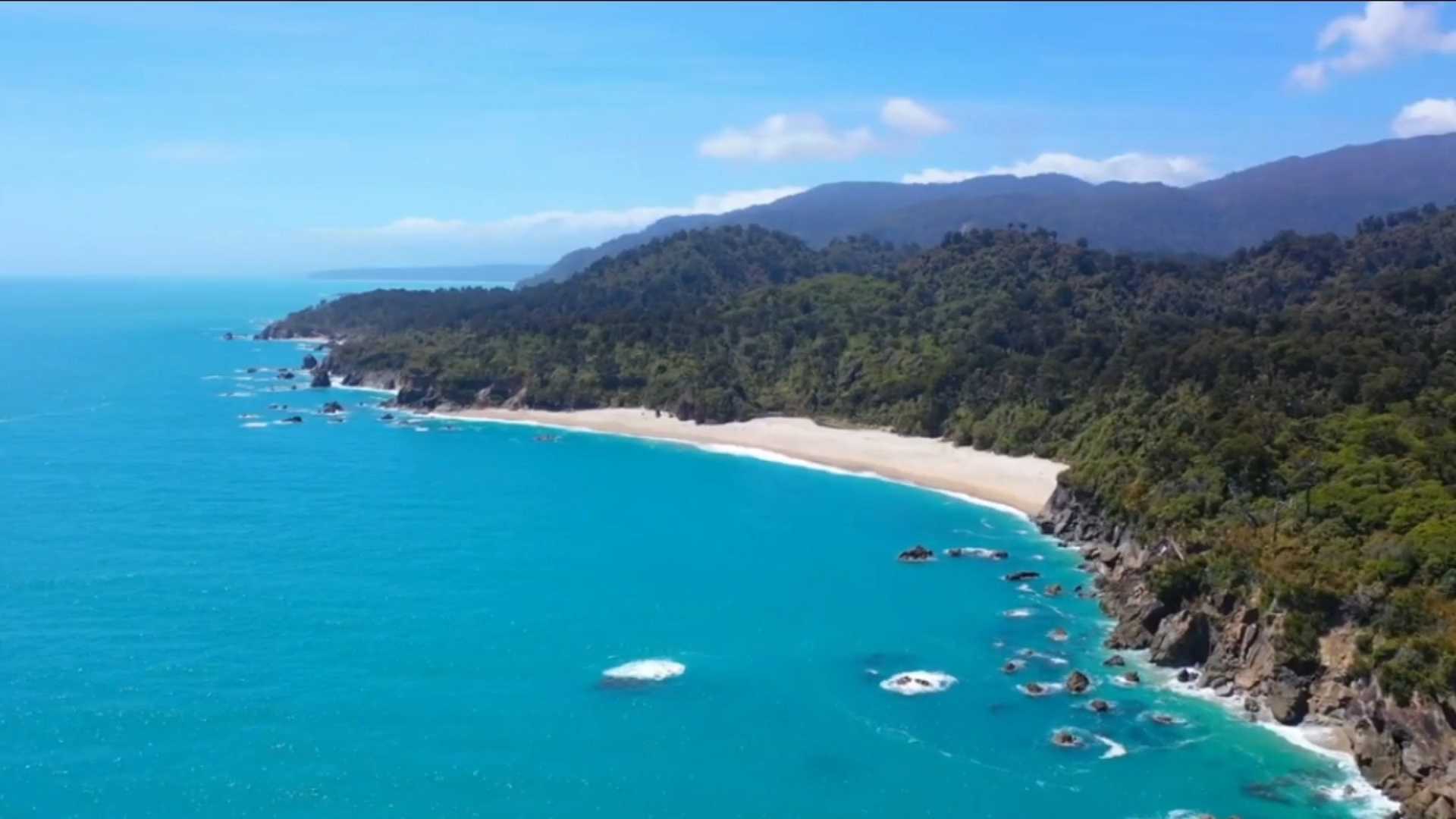 航拍新西兰西海岸普纳凯基美丽的风景