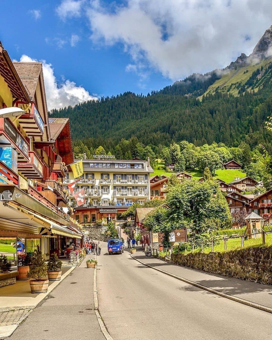 瑞士|阿尔卑斯山下的小镇-温根