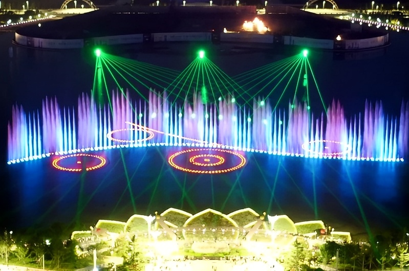 五一假期，双鹤湖音乐喷泉震撼来袭——璀璨之夜的视觉盛宴