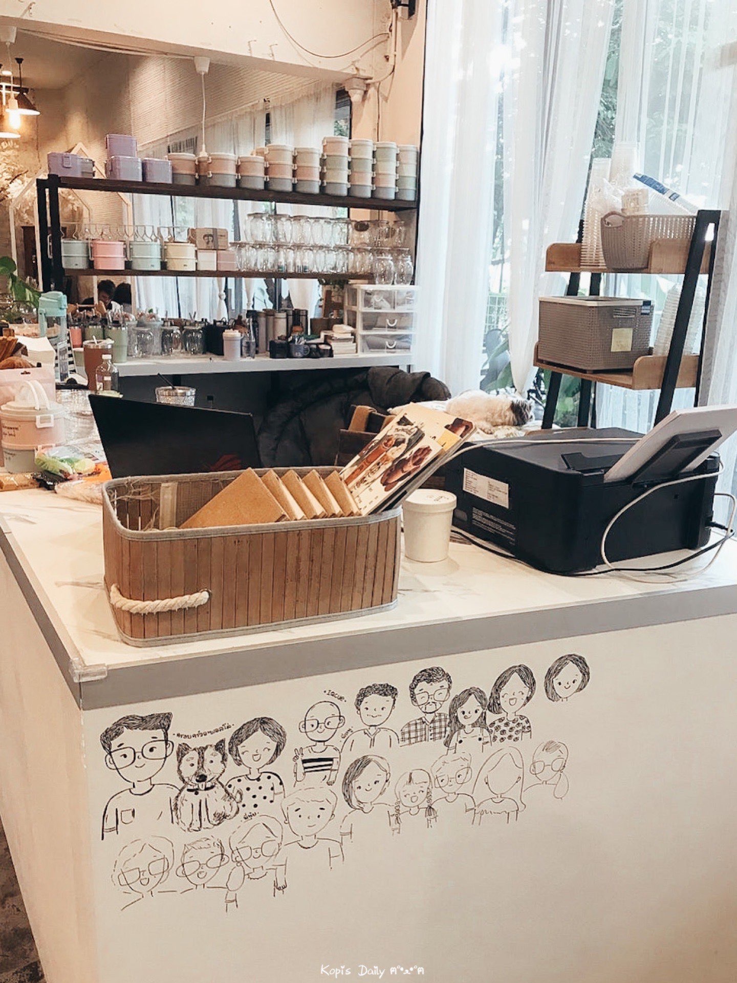 Gimmick Cafe'餐厅图片