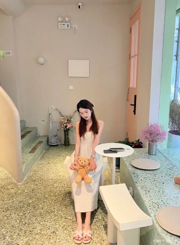 Gallery 4