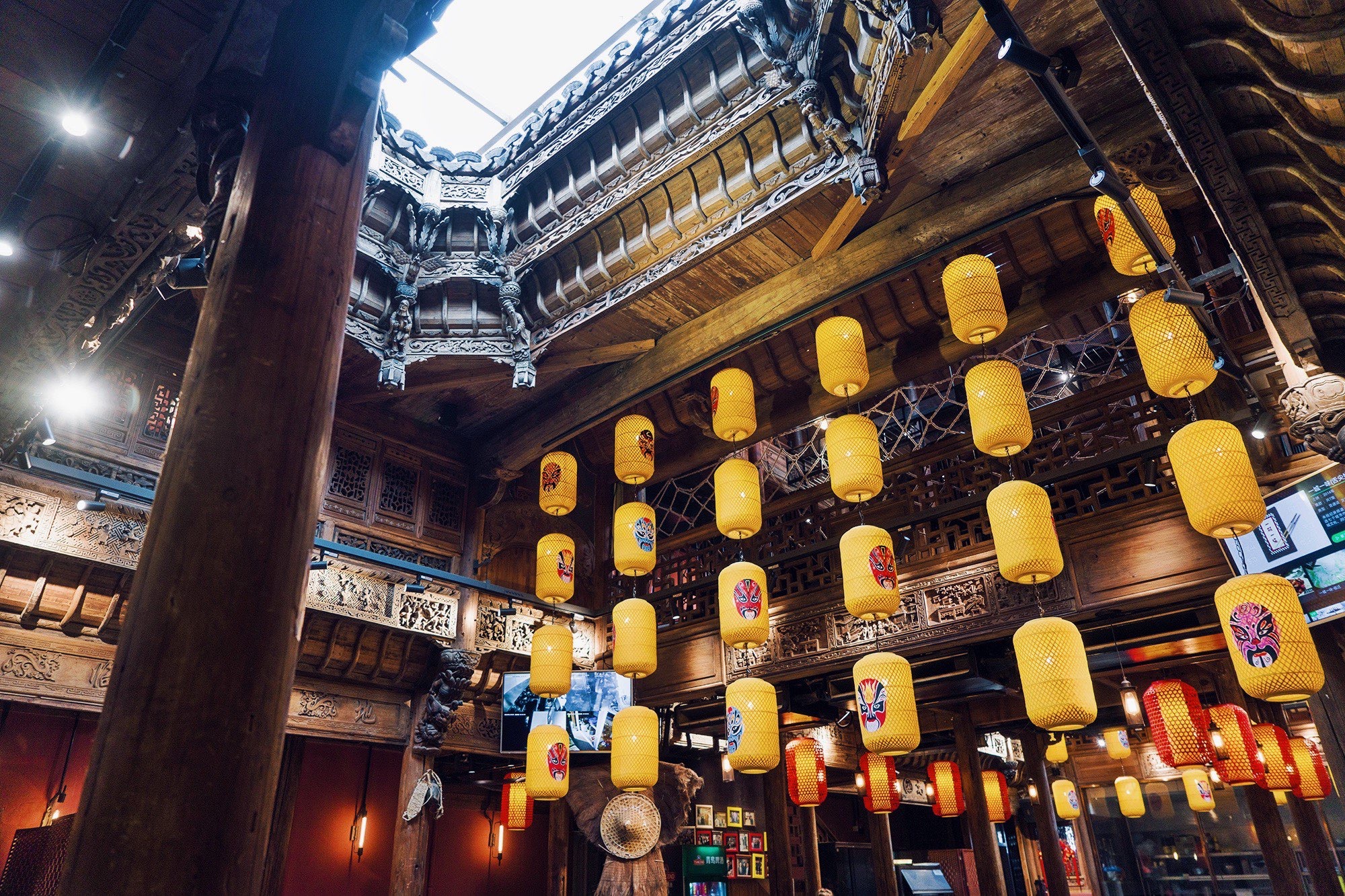 煌庭川小馆(州桥老街店)