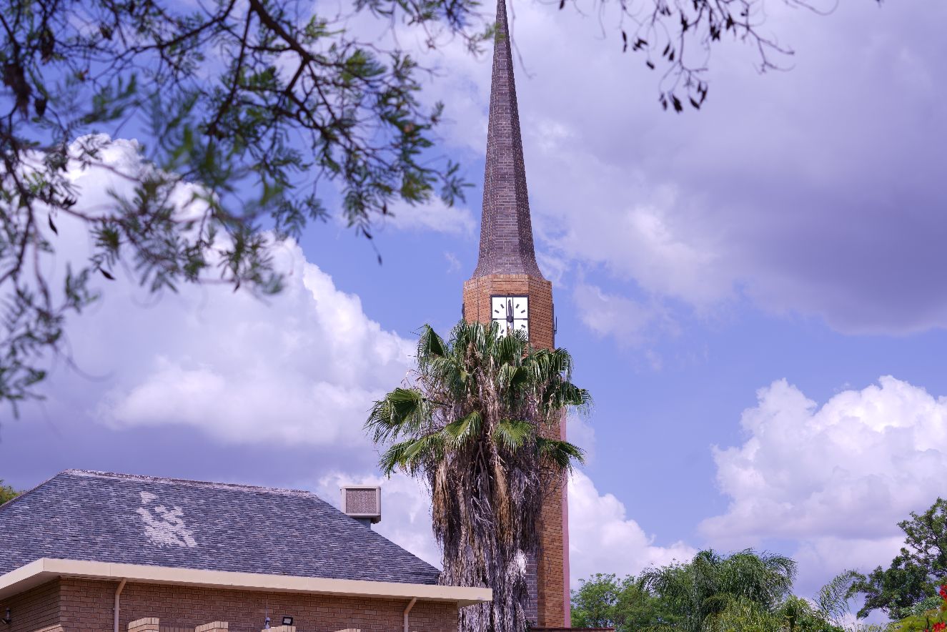 南非小镇上的教堂(belabela town)