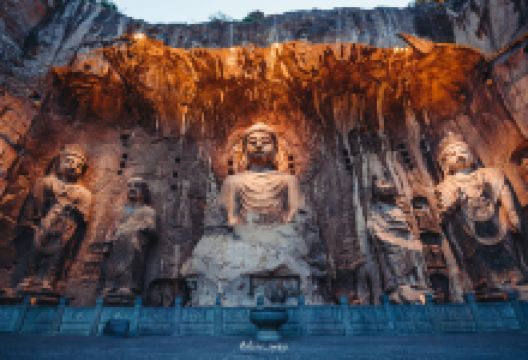 龙门石窟景点图片