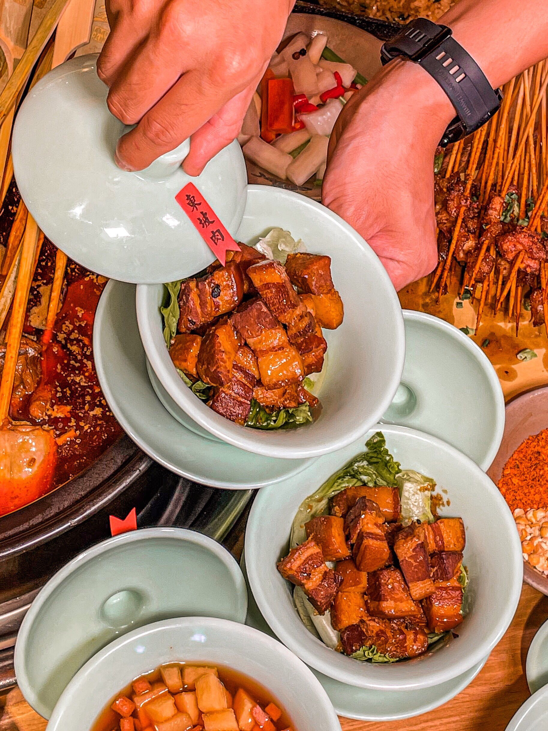 灶门签串串香(民和北路店)