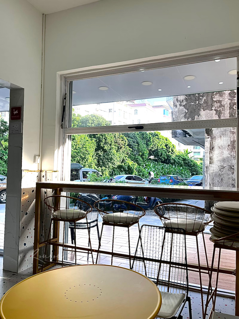 杨桃树鸡蛋仔餐厅图片