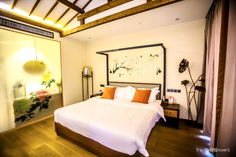 Millennium City Park (Picturesque views, Serene environment)