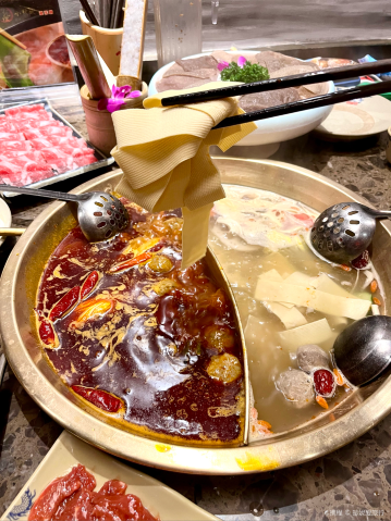 小龙坎老火锅(大岭山领尚店)