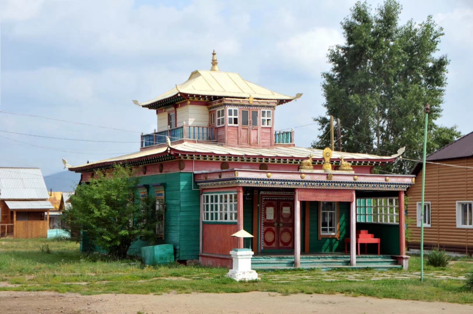 俄罗斯的佛教中心一一伊沃尔金斯克寺（之三）