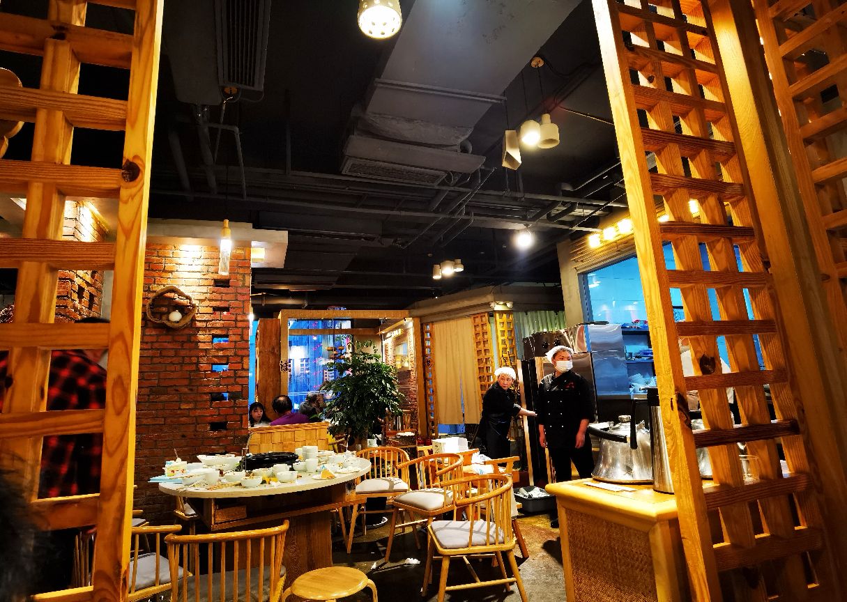 源味汤锅(朱鹮广场店)